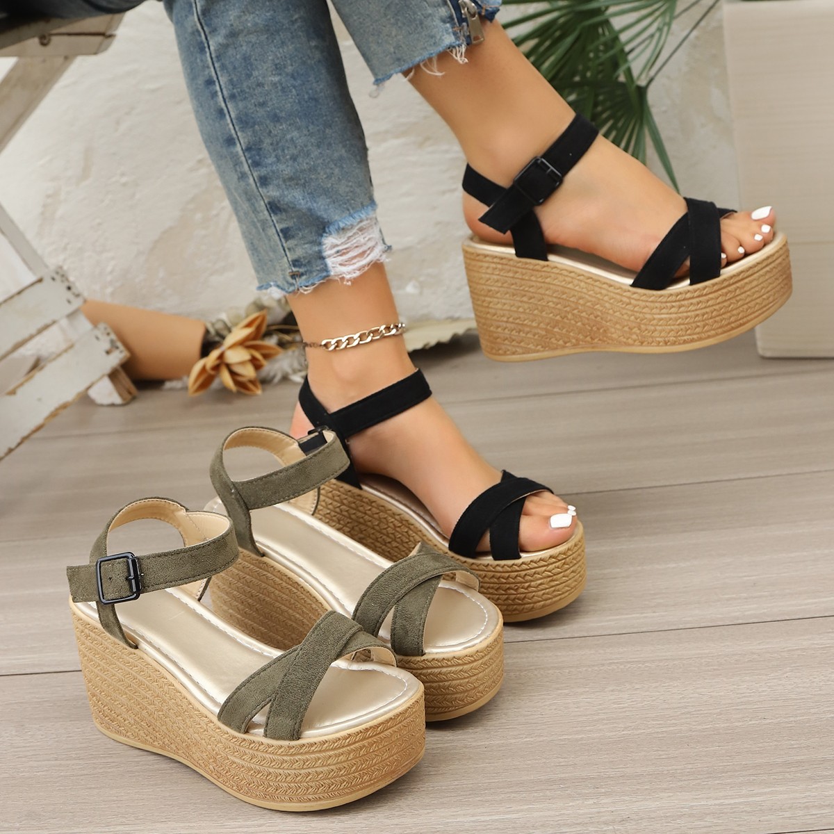 Женские повседневные сандалии  – обзор и цена Summer Light Clothing